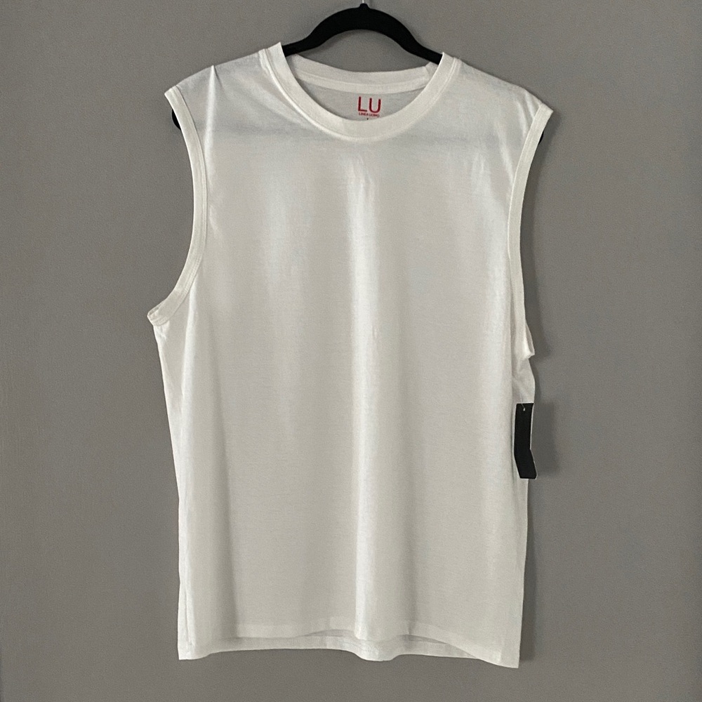 Men’s White Sleeveless Top